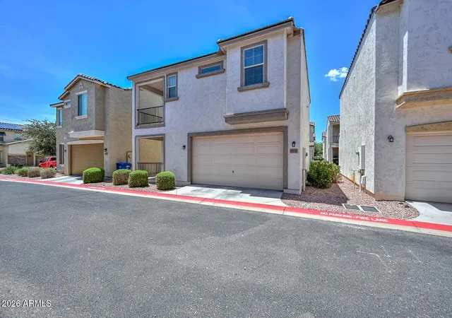 4th image of 17732 W Mandalay Ln, Surprise, AZ 85388 | MLS# 7058843