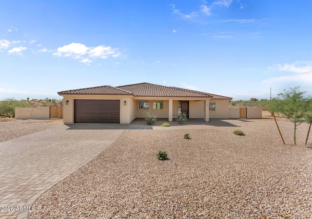 Photo 1 of Single family home for sale at 125 Ironwood Pl, Wickenburg, AZ 85390 | MLS# 7058610 | Listing updated on 2026-08-11