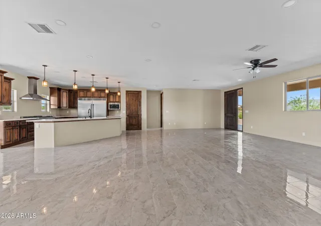 Photo 4 of Single family home for sale at 125 Ironwood Pl, Wickenburg, AZ 85390 | MLS# 7058610 | Listing updated on 2026-08-11