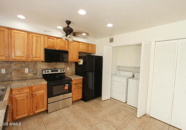 Photo 4 of Townhouse for sale at 6538 N 43rd Avenue, Glendale, AZ 85301 | MLS# 7058939 | Listing updated on 2026-09-09