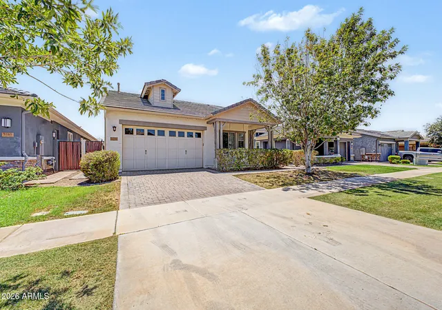 Photo 2 of Single family home for sale at 3161 E Bloomfield Pkwy, Gilbert, AZ 85296 | MLS# 7058691 | Listing updated on 2026-09-15