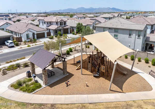 4th image of 14217 W West Wind Dr, Surprise, AZ 85387 | MLS# 7060429