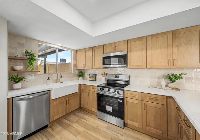 4th image of 601 E Wescott Dr, Phoenix, AZ 85024 | MLS# 7059817