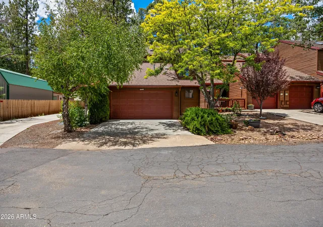 Photo 1 of Sale Pending at 3186 E Rainbow Ln, Pinetop, AZ 85935 | MLS# 7058787 | Listing updated on 2026-08-21