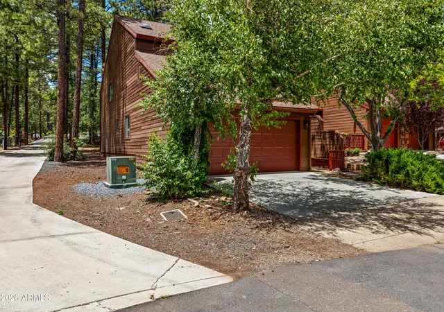 Photo 2 of Sale Pending at 3186 E Rainbow Ln, Pinetop, AZ 85935 | MLS# 7058787 | Listing updated on 2026-08-21
