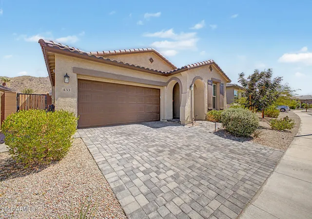 Photo 3 of Single family home for sale at 433 E Spirit Trl, Phoenix, AZ 85042 | MLS# 7058853 | Listing updated on 2026-09-09
