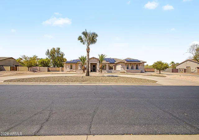 2nd image of 14284 W Becker Ln, Surprise, AZ 85379 | MLS# 7059487