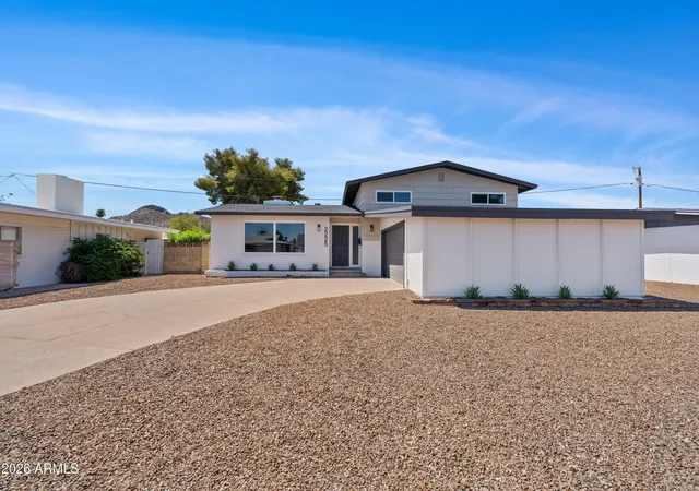 1st image of 2225 E Nisbet Rd, Phoenix, AZ 85022 | MLS# 7060187