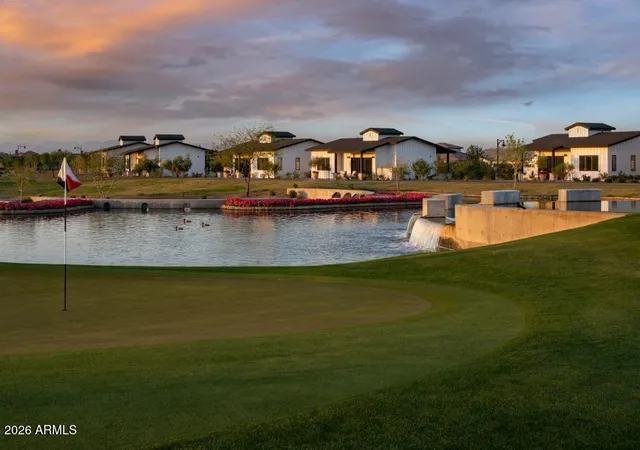 3rd image of 11800 N Greenwich Blvd #102, Surprise, AZ 85388 | MLS# 7058822