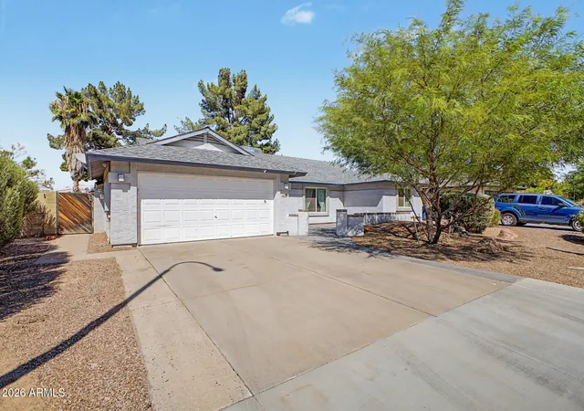 Photo 1 of Single family home for sale at 5620 W Frye Rd, Chandler, AZ 85226 | MLS# 7058856 | Listing updated on 2026-09-03
