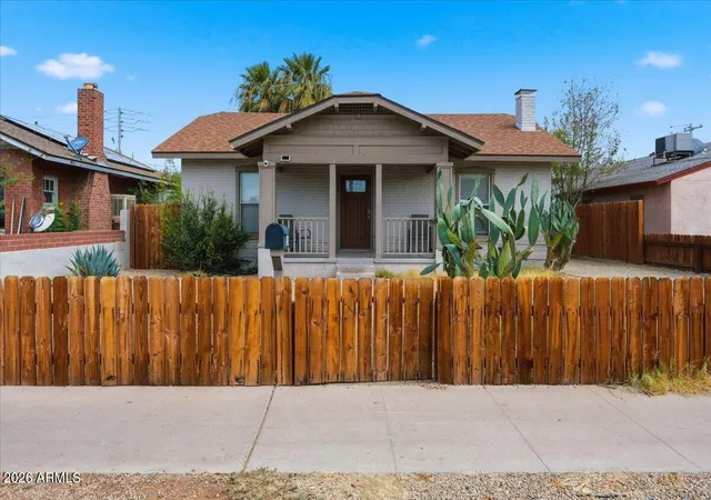 Photo 1 of Single family home for sale at 1514 E Fillmore St, Phoenix, AZ 85006 | MLS# 7058855 | Listing updated on 2026-09-02
