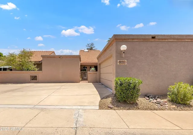 Photo 3 of Sale Pending at 12611 N 41st Pl, Phoenix, AZ 85032 | MLS# 7061279 | Listing updated on 2026-09-02