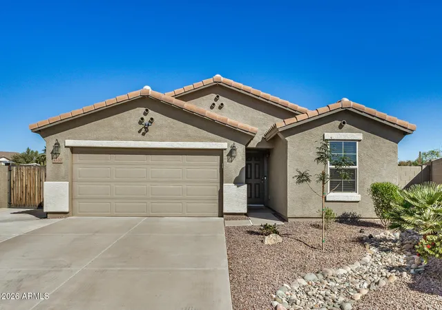 Photo 2 of Sale Pending at 4530 E Longhorn St, San Tan Valley, AZ 85140 | MLS# 7061152 | Listing updated on 2026-09-02