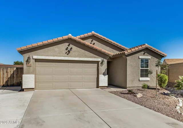 Photo 3 of Sale Pending at 4530 E Longhorn St, San Tan Valley, AZ 85140 | MLS# 7061152 | Listing updated on 2026-09-02