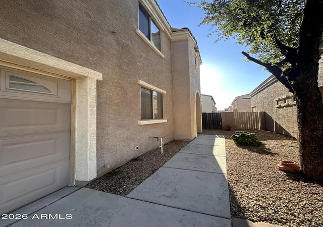 Photo 3 of Single family home for sale at 7505 S 13th Place, Phoenix, AZ 85042 | MLS# 7058905 | Listing updated on 2026-09-22