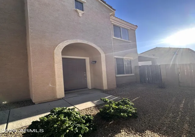 Photo 4 of Single family home for sale at 7505 S 13th Place, Phoenix, AZ 85042 | MLS# 7058905 | Listing updated on 2026-09-22