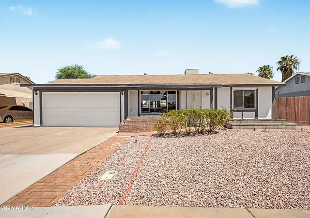 3rd image of 1820 W Cheyenne Dr, Chandler, AZ 85224 | MLS# 7062677