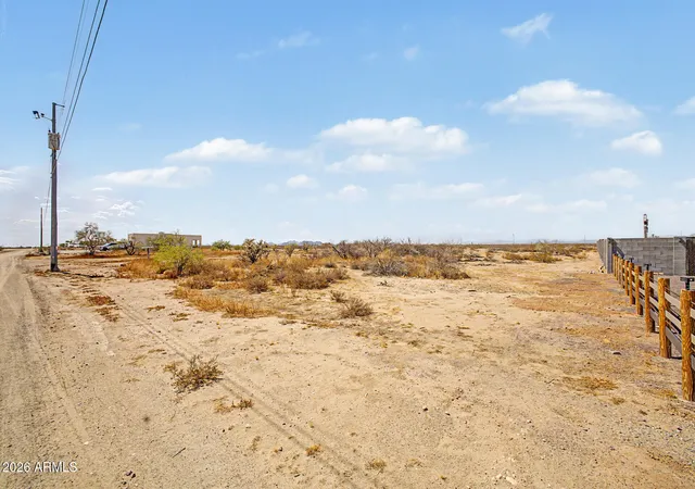Photo 1 of Land for sale at 25100 W Montgomery Rd, Wittmann, AZ 85361 | MLS# 7059248 | Listing updated on 2026-07-28