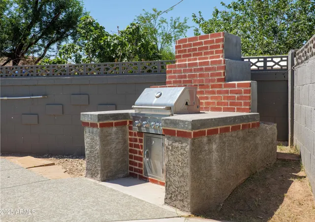 4th image of 5802 N 61St Dr, Glendale, AZ 85301 | MLS# 7059745