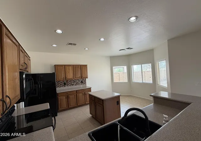 4th image of 41108 N Hudson Trl, Anthem, AZ 85086 | MLS# 7060867