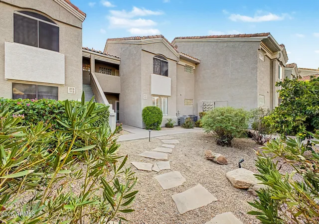 2nd image of 5249 E Shea Blvd #112, Scottsdale, AZ 85254 | MLS# 7069136