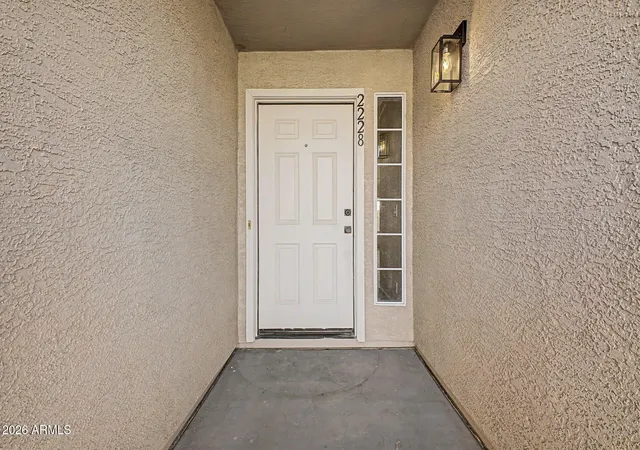 Photo 4 of Single family home for sale at 2228 S Banning St, Gilbert, AZ 85295 | MLS# 7060162 | Listing updated on 2026-09-17