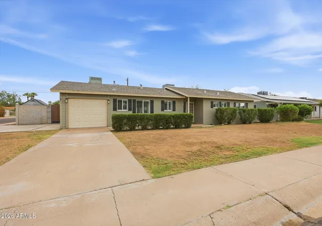 Photo 2 of Single family home for sale at 1402 E Colter St, Phoenix, AZ 85014 | MLS# 7072085 | Listing updated on 2026-09-10