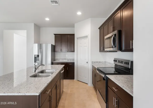 Photo 3 of Single family home for sale at 16520 N Ibis Way, Maricopa, AZ 85138 | MLS# 7059024 | Listing updated on 2026-08-29
