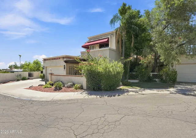 2nd image of 4713 E Monte Wy, Phoenix, AZ 85044 | MLS# 7061094