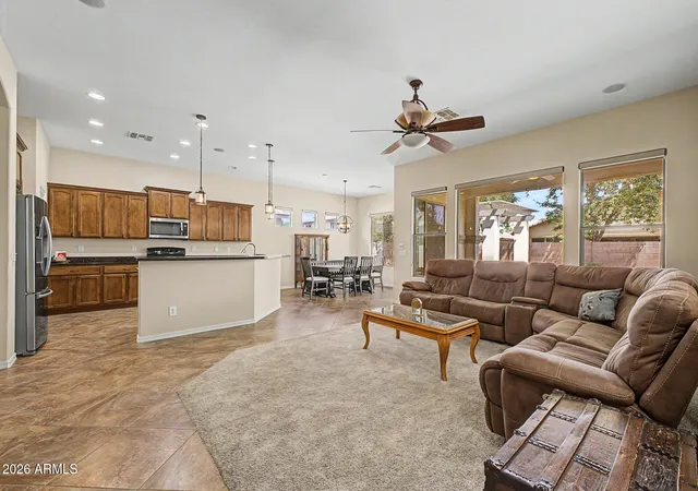 4th image of 2660 E Blue Spruce Ln, Gilbert, AZ 85298 | MLS# 7060620