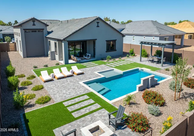 Photo 3 of Single family home for sale at 7394 W Lisbon Ln, Peoria, AZ 85381 | MLS# 7059159 | Listing updated on 2026-09-14