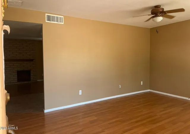 Photo 3 of Sale Pending at 11233 S Tomah St, Phoenix, AZ 85044 | MLS# 7059450 | Listing updated on 2026-10-20