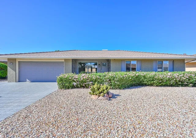 Photo 1 of Sale Pending at 9301 W Glen Oaks Cir N, Sun City, AZ 85351 | MLS# 7059157 | Listing updated on 2026-09-03
