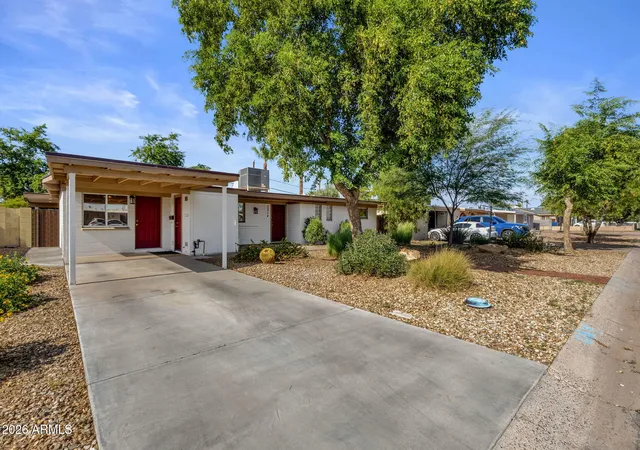 3rd image of 3314 E Holly St, Phoenix, AZ 85008 | MLS# 7059878