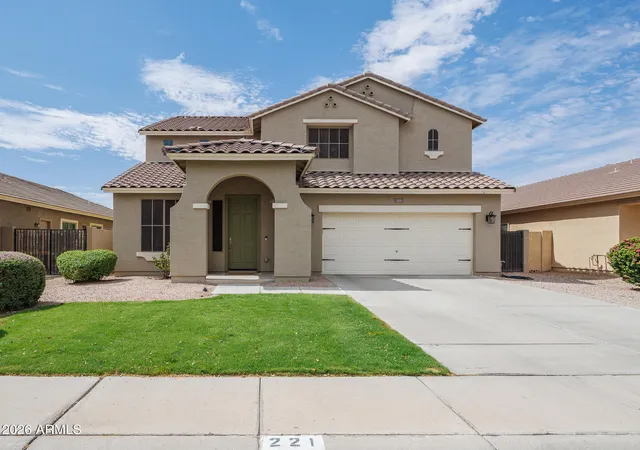 Photo 1 of Single family home for sale at 221 W Tahiti Dr, Casa Grande, AZ 85122 | MLS# 7060192 | Listing updated on 2026-09-17