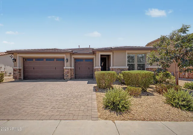 Photo 1 of Single family home for sale at 7641 W Odeum Ln, Phoenix, AZ 85043 | MLS# 7059627 | Listing updated on 2026-09-01