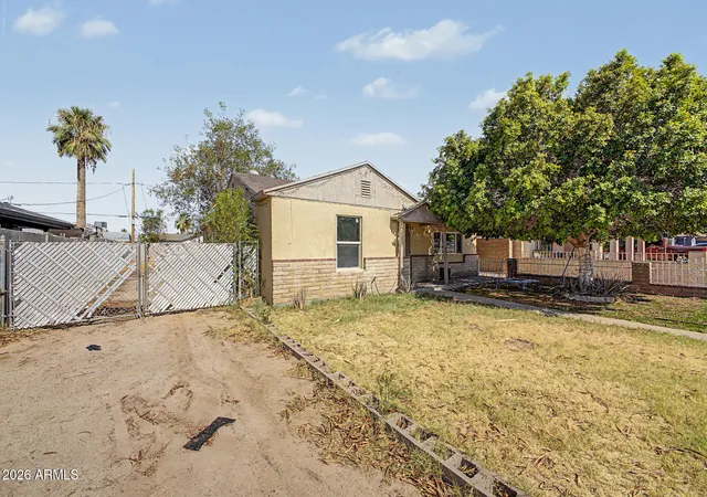 Photo 2 of Single family home for sale at 6435 S 5th Avenue, Phoenix, AZ 85041 | MLS# 7060054 | Listing updated on 2026-09-15