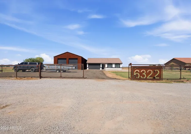 3rd image of 6322 S 196Th Dr, Buckeye, AZ 85326 | MLS# 7059361