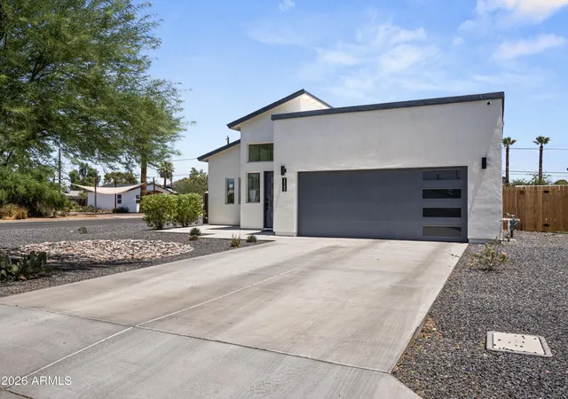 Photo 2 of Single family home for sale at 2345 N 28th Place, Phoenix, AZ 85008 | MLS# 7059482 | Listing updated on 2026-08-26