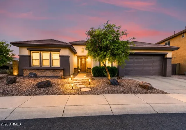 1st image of 2422 W Clearview Trl, Phoenix, AZ 85086 | MLS# 7060235