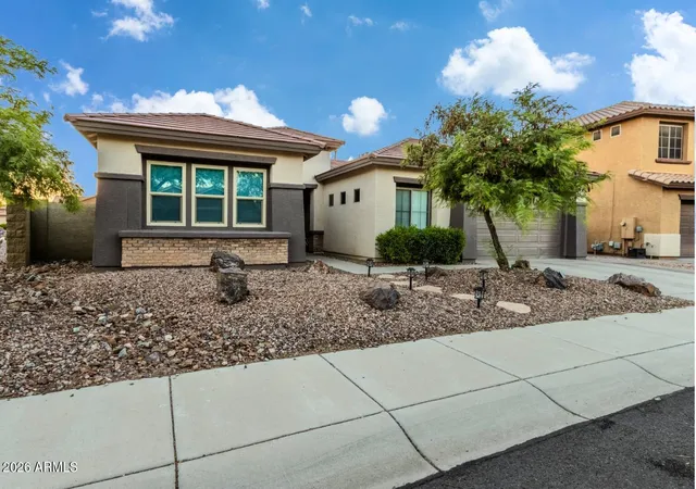 Photo 2 of Single family home for sale at 2422 W Clearview Trl, Phoenix, AZ 85086 | MLS# 7060235 | Listing updated on 2026-09-06