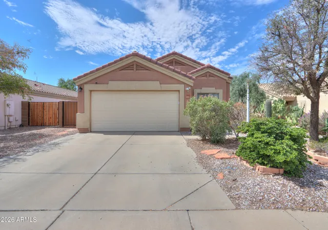 Photo 3 of Single family home for sale at 1641 E Cardinal Dr, Casa Grande, AZ 85122 | MLS# 7059914 | Listing updated on 2026-09-09