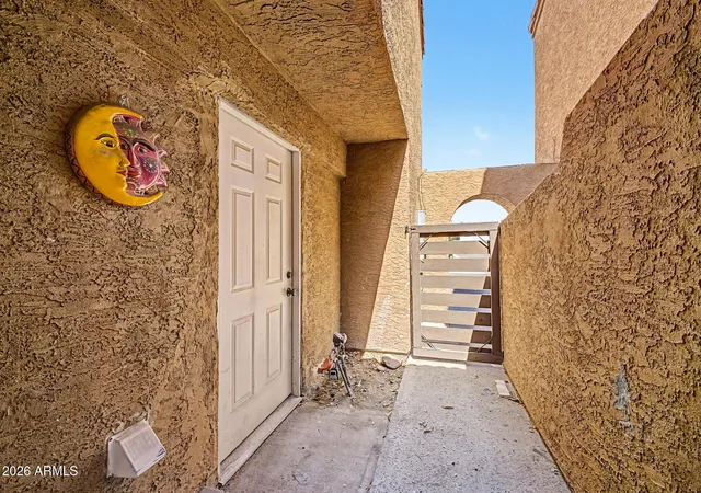 2nd image of 2202 W Glenrosa Ave #9, Phoenix, AZ 85015 | MLS# 7062214