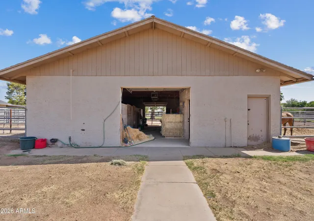 Photo 3 of Sale Pending at 2625 E Page Ave, Gilbert, AZ 85234 | MLS# 7061589 | Listing updated on 2026-09-17