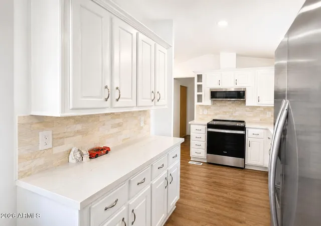 Photo 3 of Manufactured home for sale at 1614 E Villa Rita Dr, Phoenix, AZ 85022 | MLS# 7059536 | Listing updated on 2026-08-11