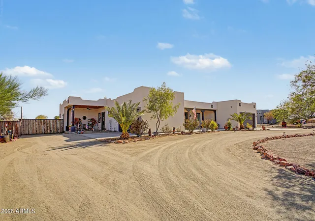 Photo 3 of Single family home for sale at 25223 W Blue Sky Dr, Wittmann, AZ 85361 | MLS# 7062030 | Listing updated on 2026-08-22