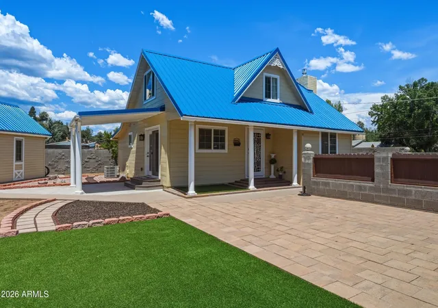 Photo 3 of Single family home for sale at 10 E Mars Ln, Payson, AZ 85541 | MLS# 7059510 | Listing updated on 2026-08-17