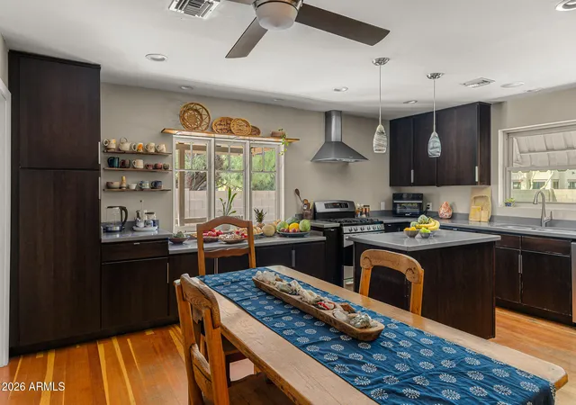 4th image of 3205 E Clarendon Ave, Phoenix, AZ 85018 | MLS# 7063618
