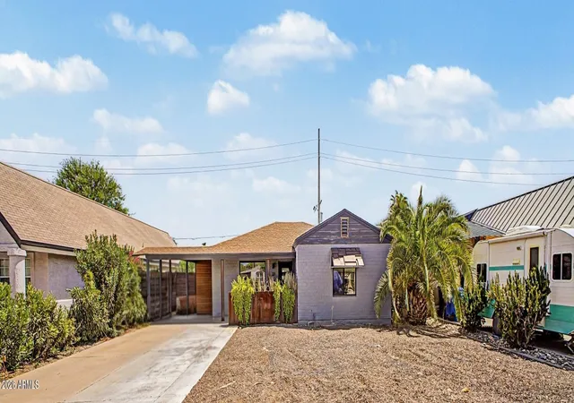 1st image of 321 E Whitton Ave, Phoenix, AZ 85012 | MLS# 7059927