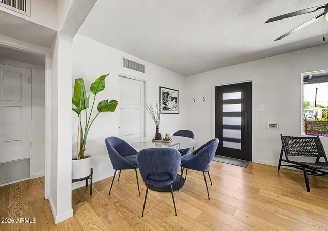 4th image of 321 E Whitton Ave, Phoenix, AZ 85012 | MLS# 7059927